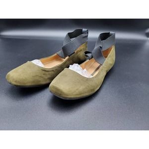 New Direction Precious Olive Green Ballerina Flats Size 6.5